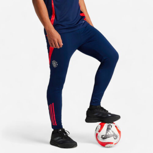 Felnőtt futball-melegítőnadrág - Manchester United 24/25 Adidas